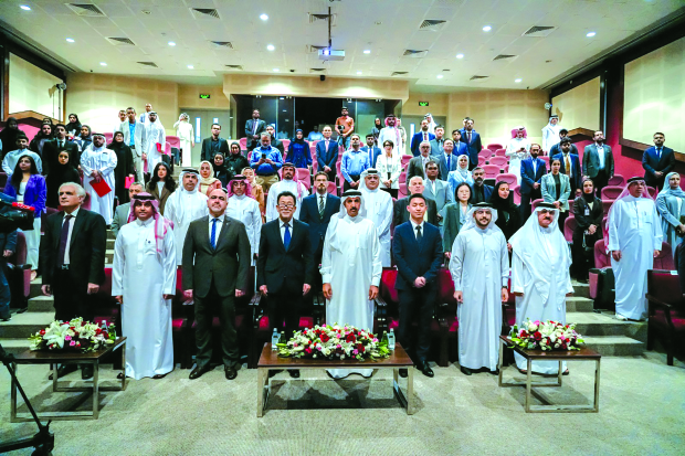 <p>Transportation and Telecommunications Minister Dr Shaikh Abdulla bin Ahmed Al Khalifa attended the Huawei Bahrain 2024 ICT Talent Achievement closing ceremony.</p>
<p>The event was attended by Chinese Ambassador Ni Ruchi.</p>
<p>During the event, students, faculty, and mentors were honoured across various categories for their achievements.</p>
<p>The Huawei ICT Competition is one of the region&rsquo;s leading technology education initiatives.</p>
<p>Over the past decade, it has trained more than 300,000 students and certified over 35,000 professionals across the Middle East and Central Asia.</p>